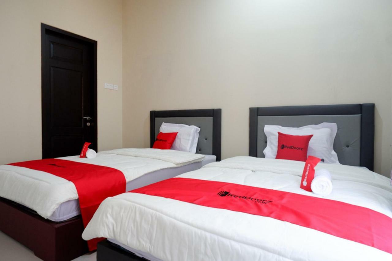 Reddoorz Syariah Near Rsud Margono Purwokerto Exterior foto