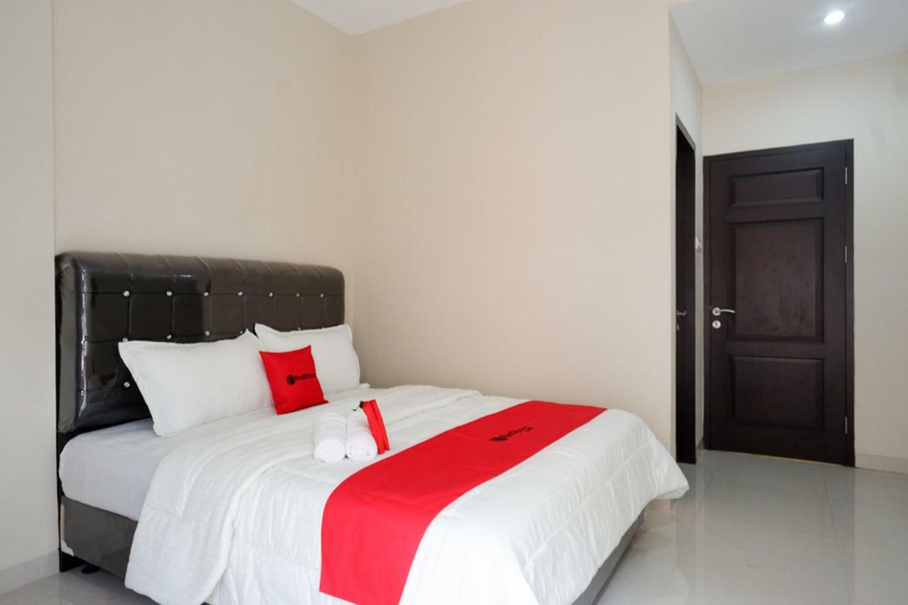 Reddoorz Syariah Near Rsud Margono Purwokerto Exterior foto