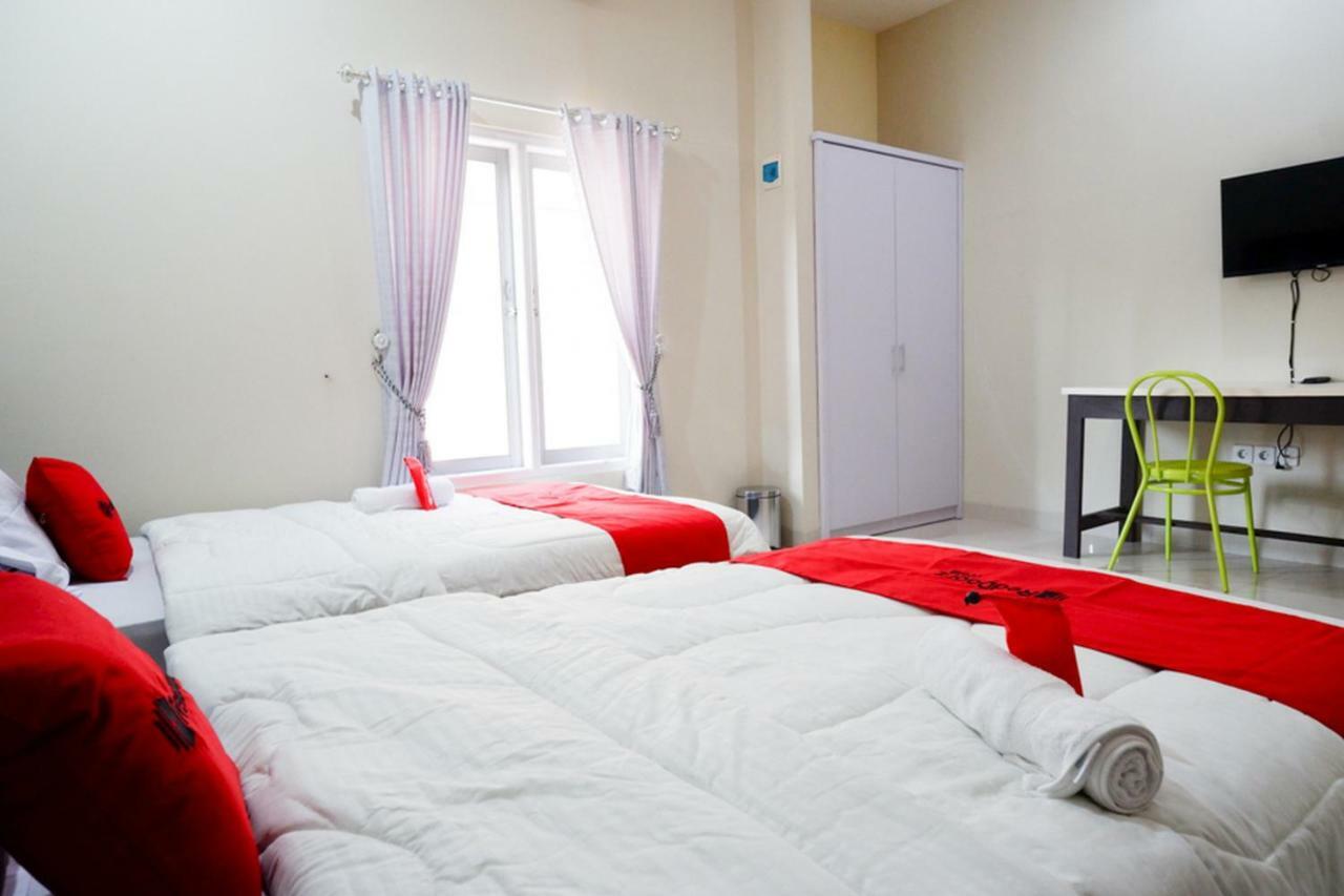 Reddoorz Syariah Near Rsud Margono Purwokerto Exterior foto