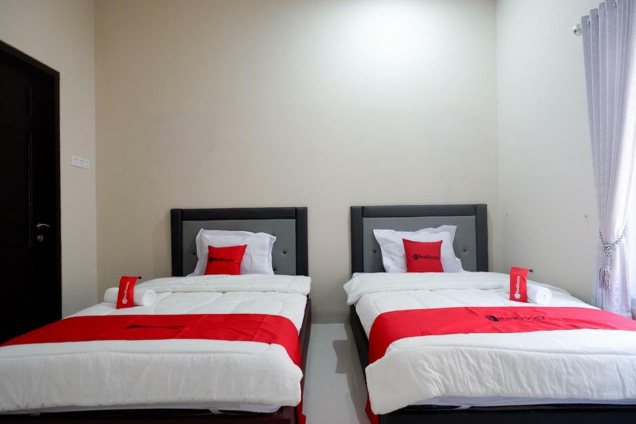 Reddoorz Syariah Near Rsud Margono Purwokerto Exterior foto